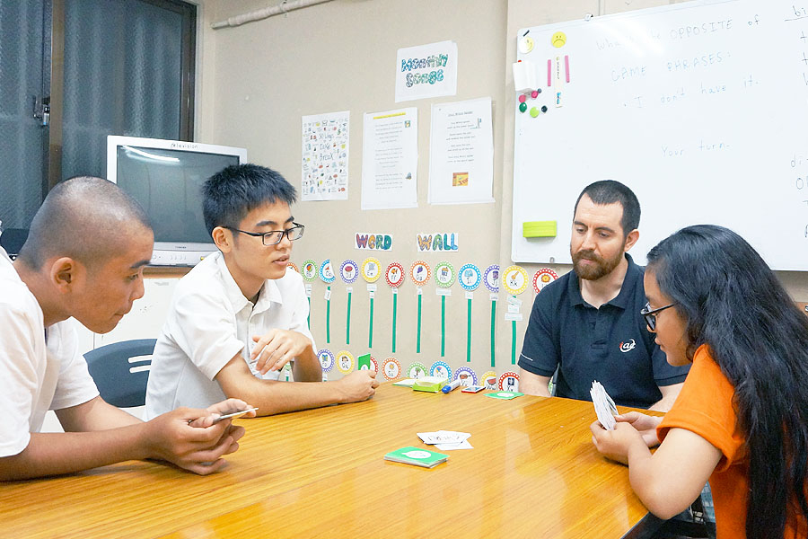 豊見城校中学生会話クラス